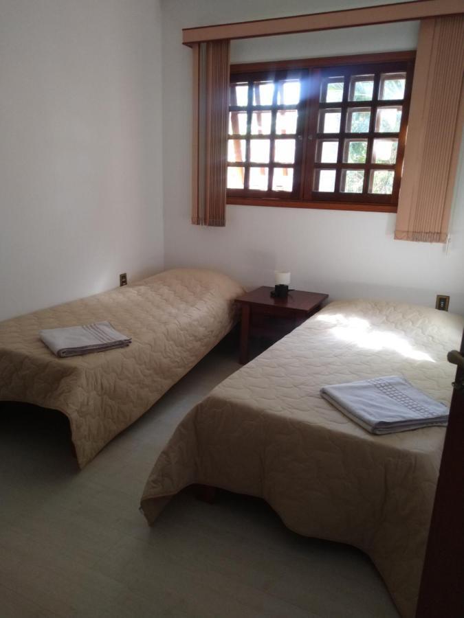 Casa Vista Lago Vitoria Regia Holambra Exterior photo