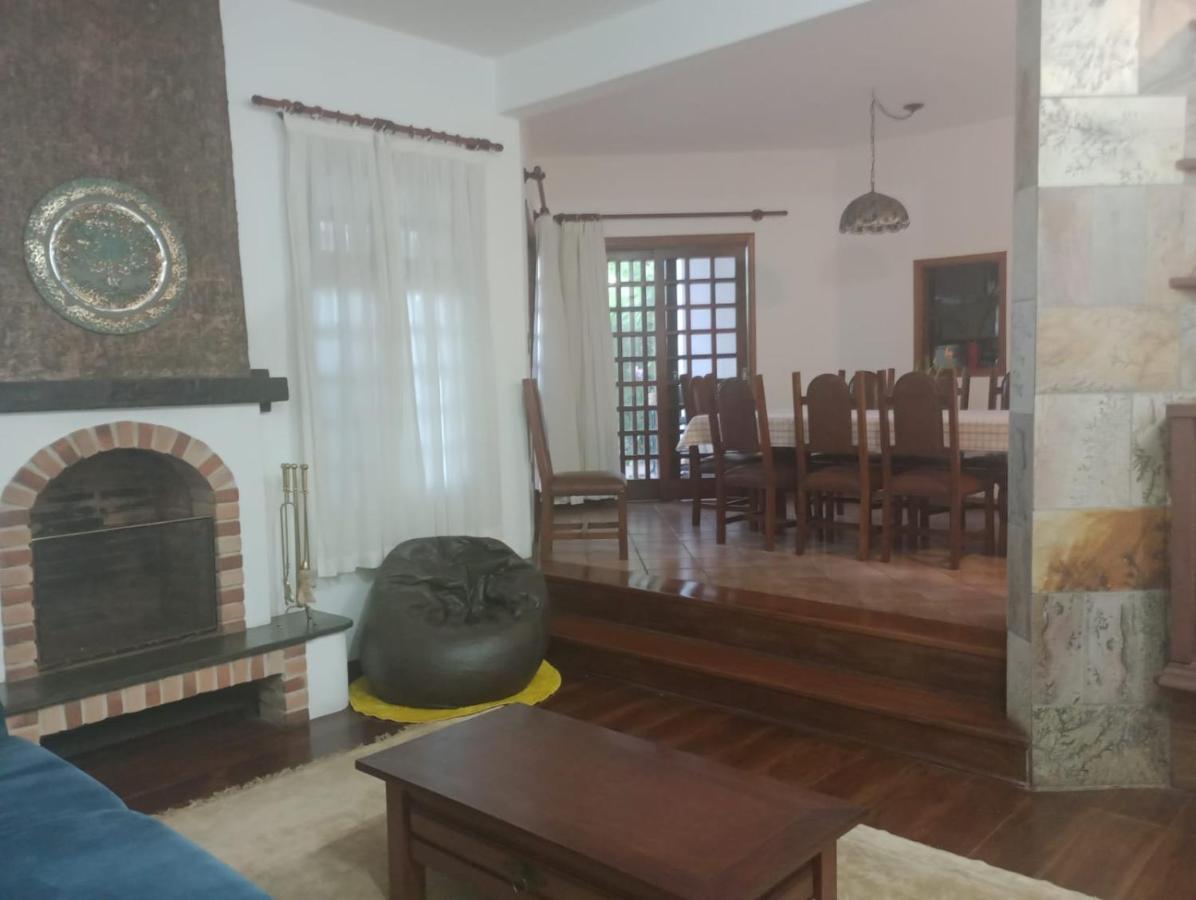 Casa Vista Lago Vitoria Regia Holambra Exterior photo
